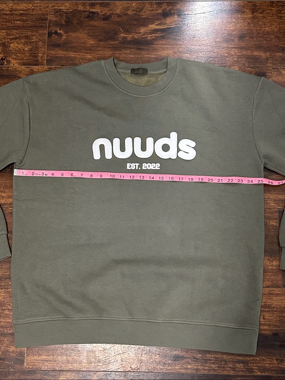 🟢 Nuuds Sage Green Crewneck Sweatshirt Women’s L NWOT EST 2022 Cozy - Picture 6 of 7